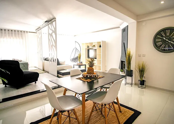 Prestige Holidays Alojamentos Nazaré